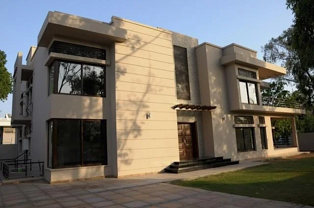House in F-7